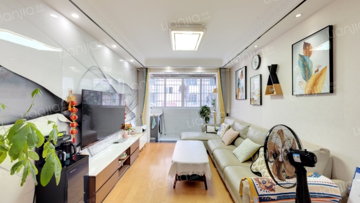 青灯新村西区二手房实景图