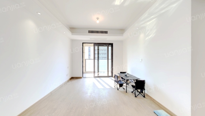 德信云溪名著二手房实景图