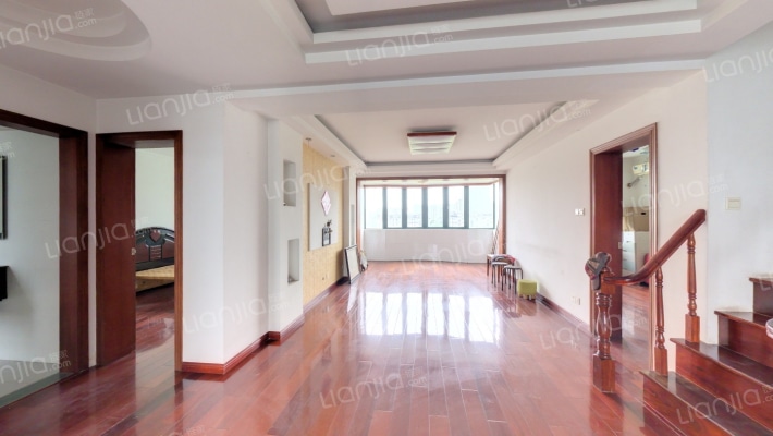 名雅居二手房实景图