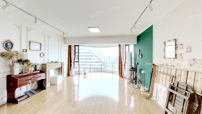 金色华庭二手房实景图