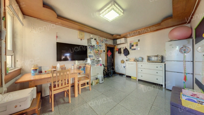 邓府山村二手房实景图