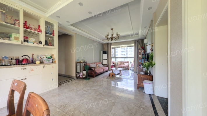 千江悦一期A区二手房实景图