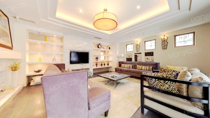 麓山国际圣芭芭拉二手房实景图