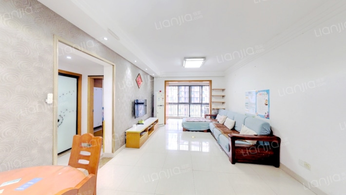 万象凯旋湾二手房实景图