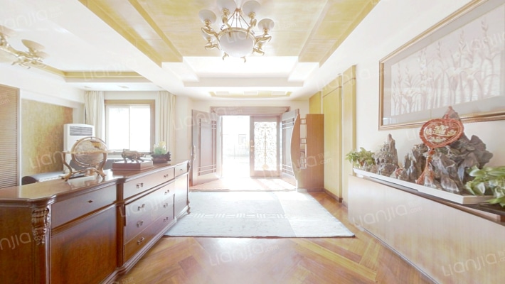 中望别墅二手房实景图