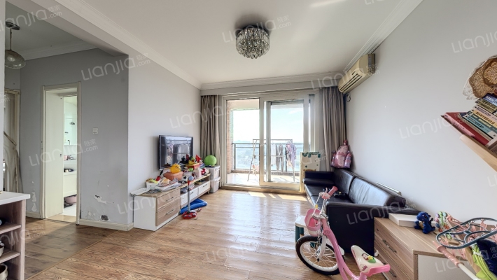 新虹桥雅苑二手房实景图