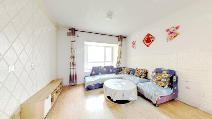 四季花语四期二手房实景图