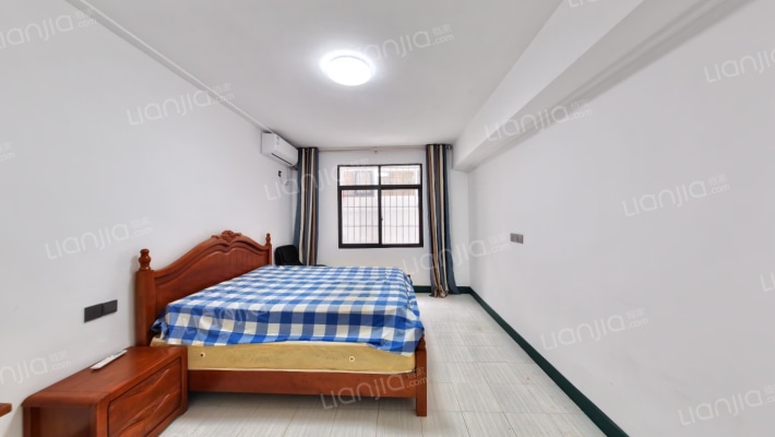 新华印刷厂宿舍二手房实景图