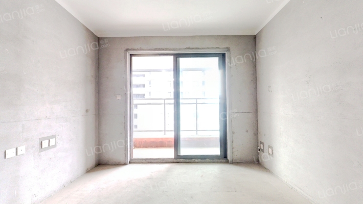 正弘翠湖苑二手房实景图