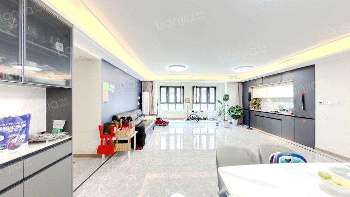 金地艺墅家芸泽苑二手房实景图