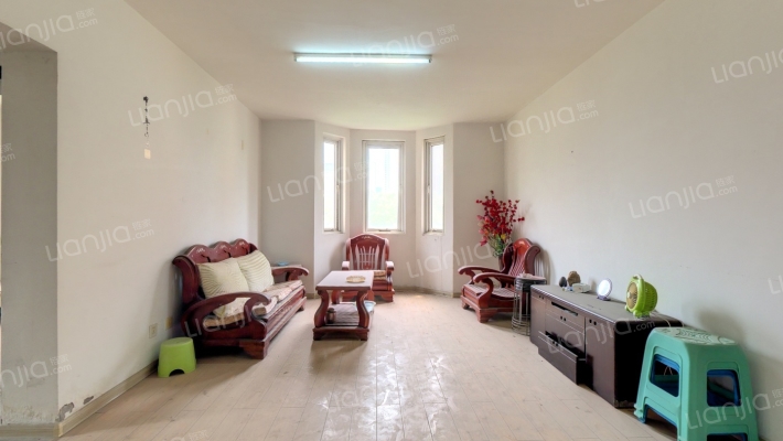 文馨花苑二手房实景图