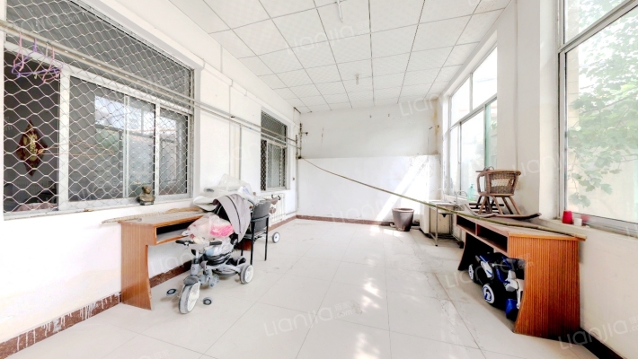 五峰路二手房实景图