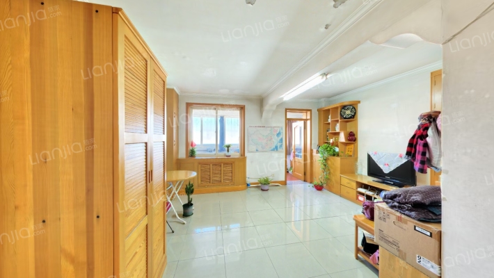 青春里二手房实景图