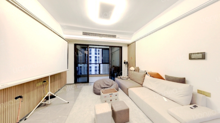 怡翠尊堤观园二手房实景图