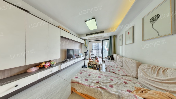 万科城市之光二手房实景图