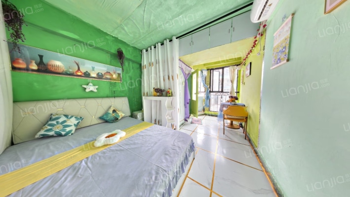 楠丽湾二手房实景图