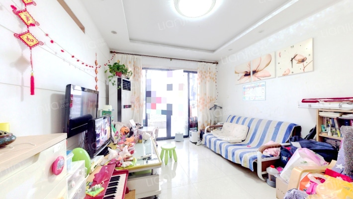 山水华庭二手房实景图