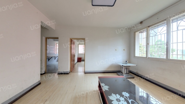 世纪园二手房实景图