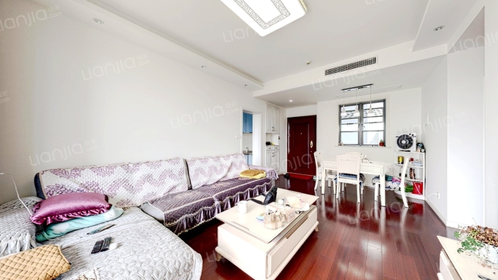 御龙山二期二手房实景图