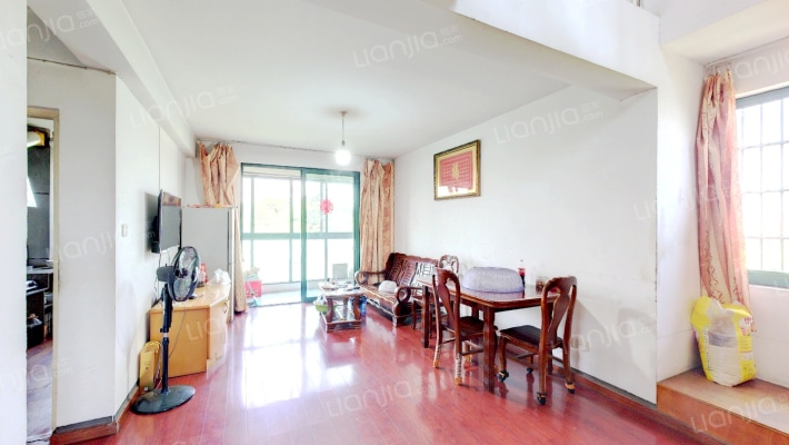 跨湖人家南区二手房实景图