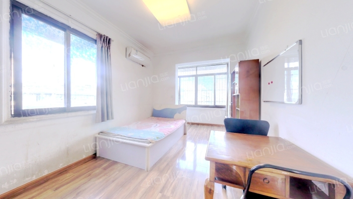 东二道街64号二手房实景图