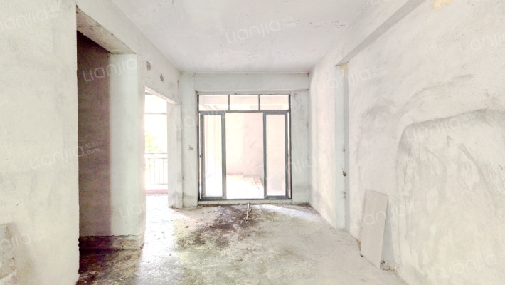 龙城一号二手房实景图