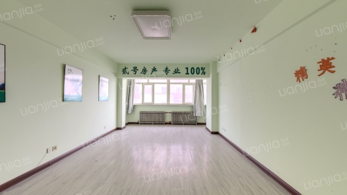 亚泰广场二手房实景图