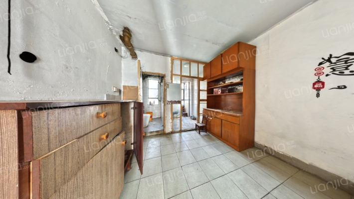 朱雀东坊西后地小区二手房实景图