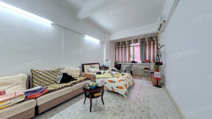 桥西人才楼二手房实景图