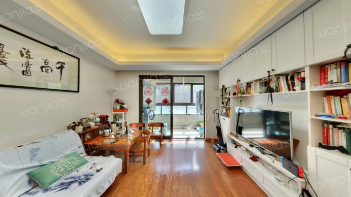 万科西庐一期二手房实景图