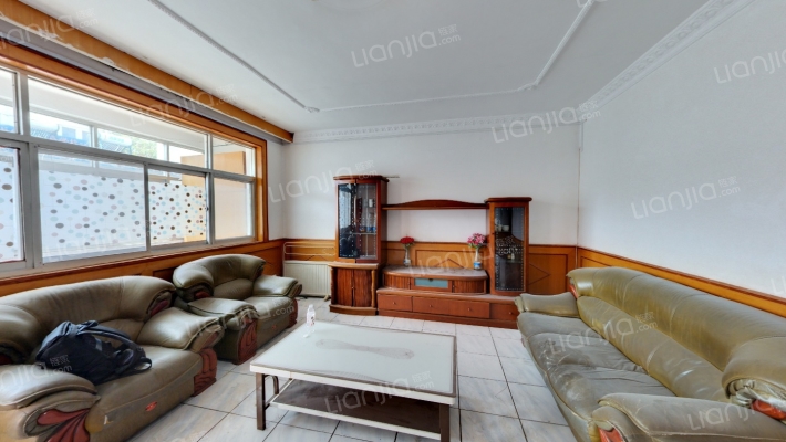 前王住宅小区二手房实景图