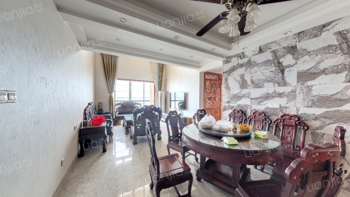 颐源居虹里二手房实景图