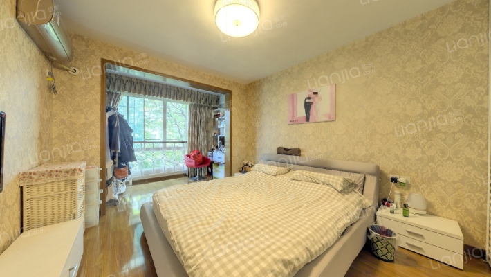 东新园孚信苑二手房实景图