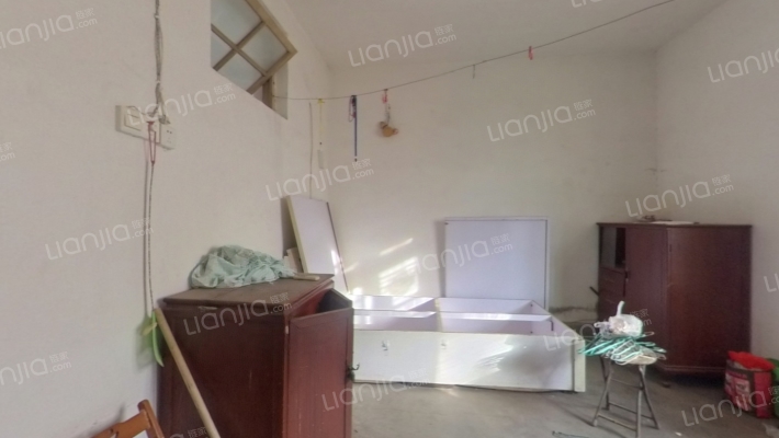 中建二局家属院二手房实景图