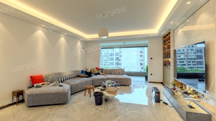 万科·瑧山悦二手房实景图