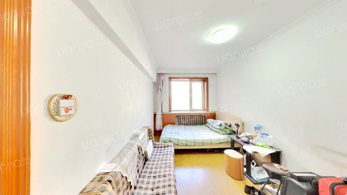 八栋楼小区二手房实景图