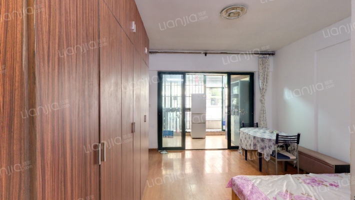 西湖新天地二手房实景图