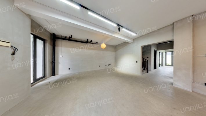 山水桃源山庄二手房实景图