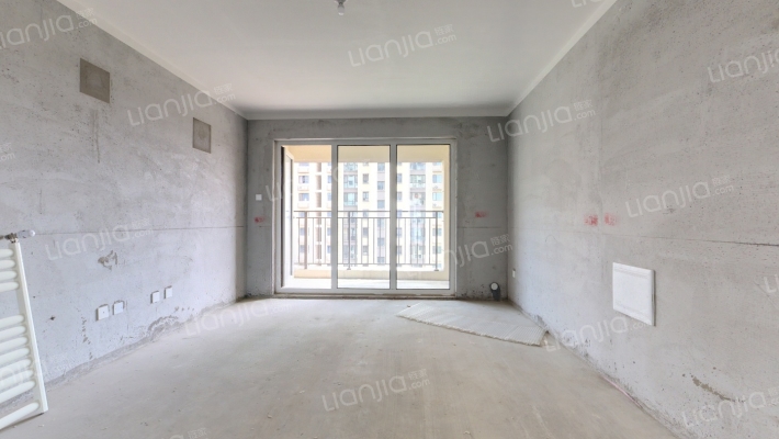 天泰滟澜公馆东区二手房实景图