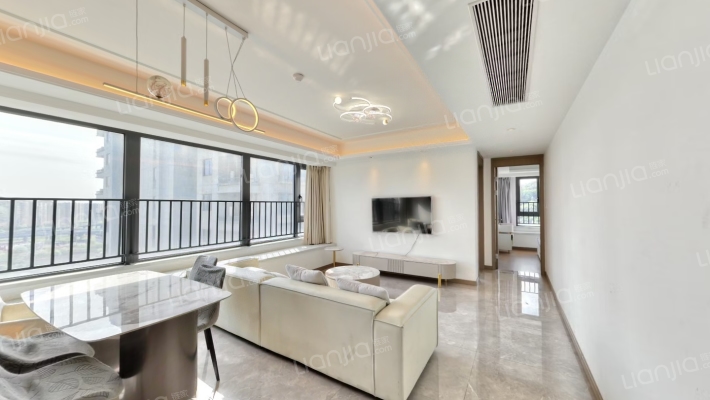 龙湖融信天琅府二手房实景图