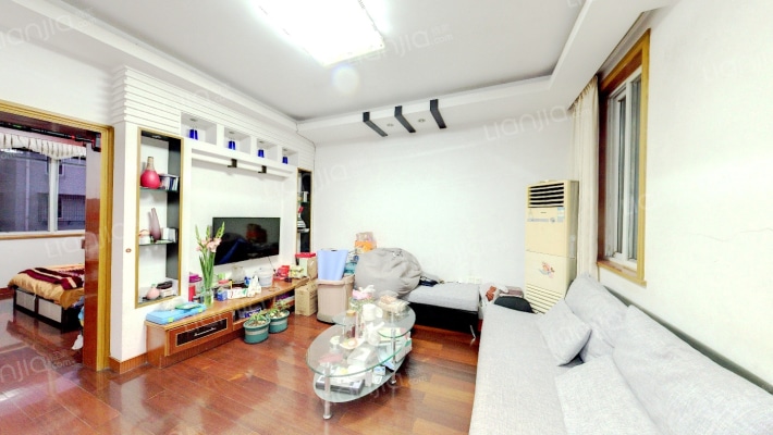 虹桥小区二手房实景图