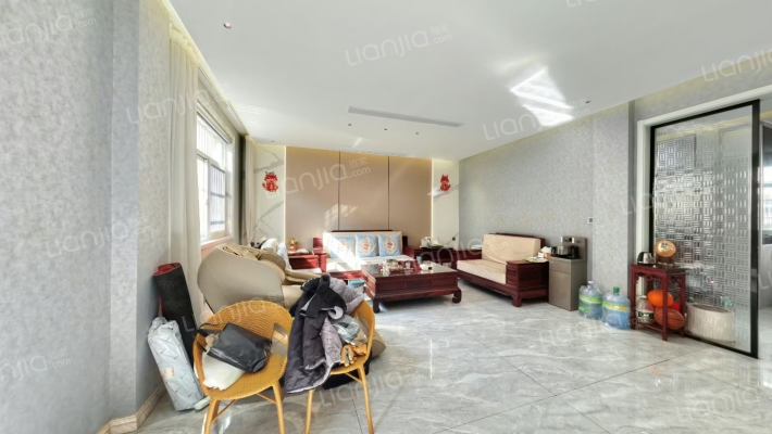 育才小区二手房实景图