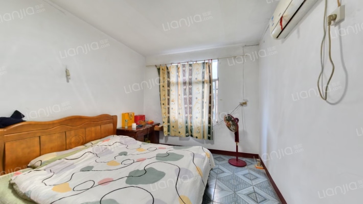 吴家山三民小区二手房实景图