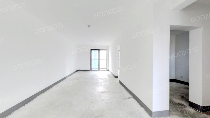 秦忆荣府北区二手房实景图