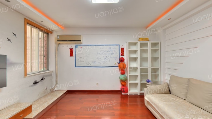 中翠家园二手房实景图