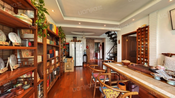 时代华庭二手房实景图