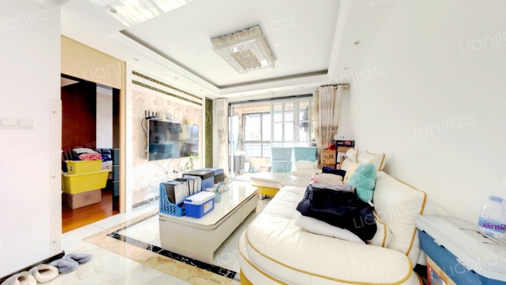 万盛金邸二手房实景图