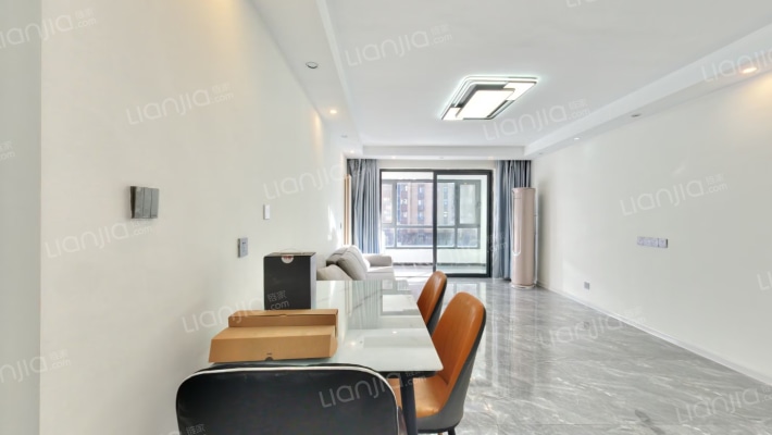 嘉业长江一号二手房实景图