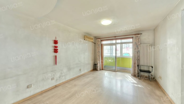 彩丽园二手房实景图