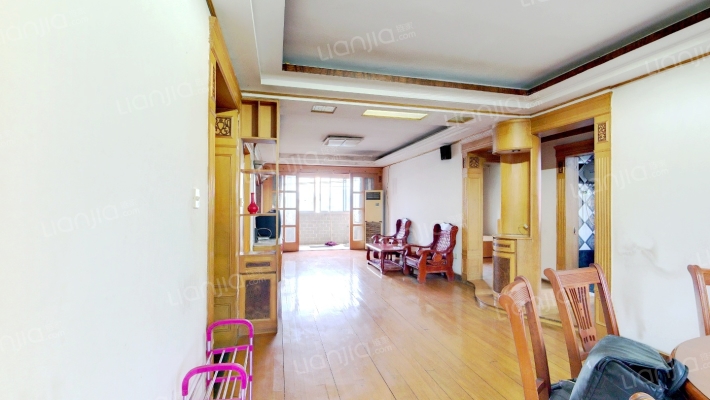 解放四村南区二手房实景图